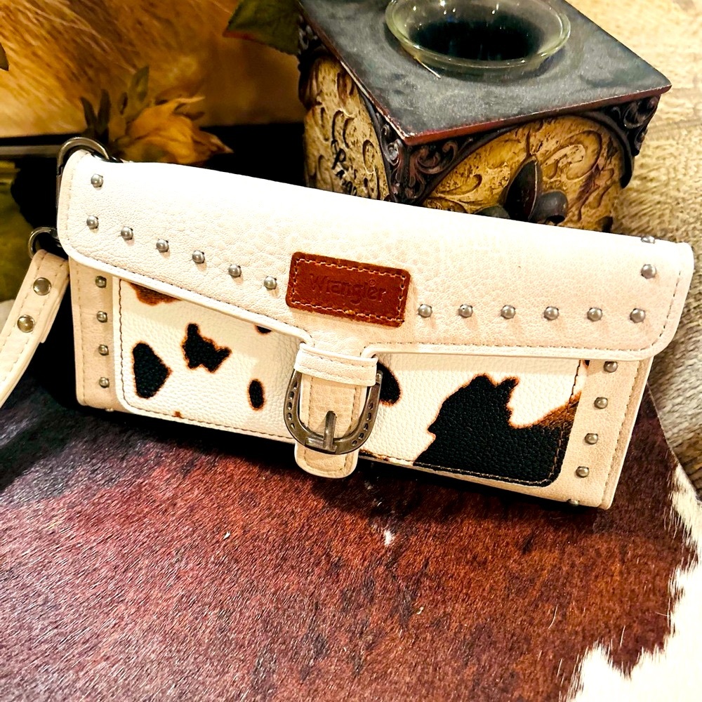 Wrangler Black and White Clutch with Studded Accents